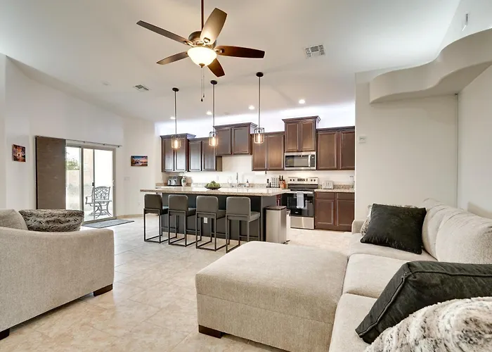 Patio & Grill: Family-friendly Havasu Ferienhaus